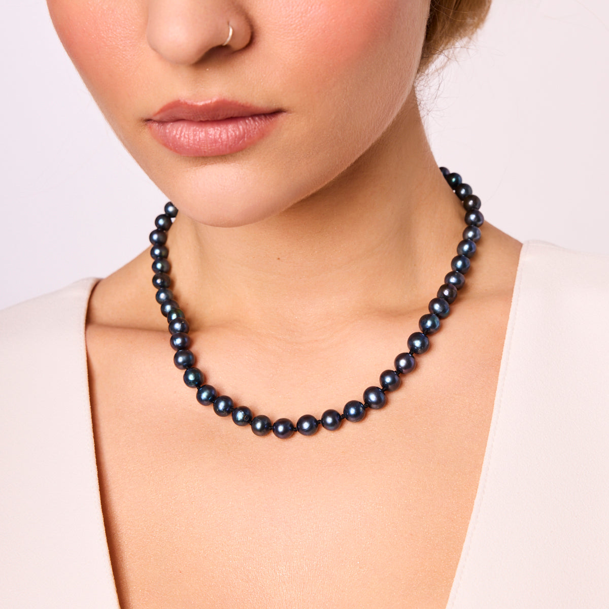 Naszyjnik z czarnych pereł