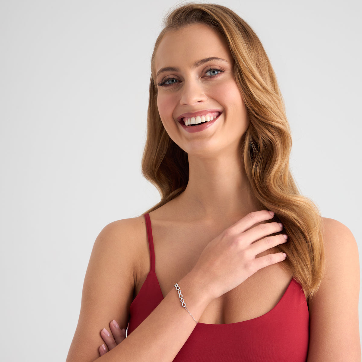 Bransoletka srebrna z cyrkoniami - nieskończoność