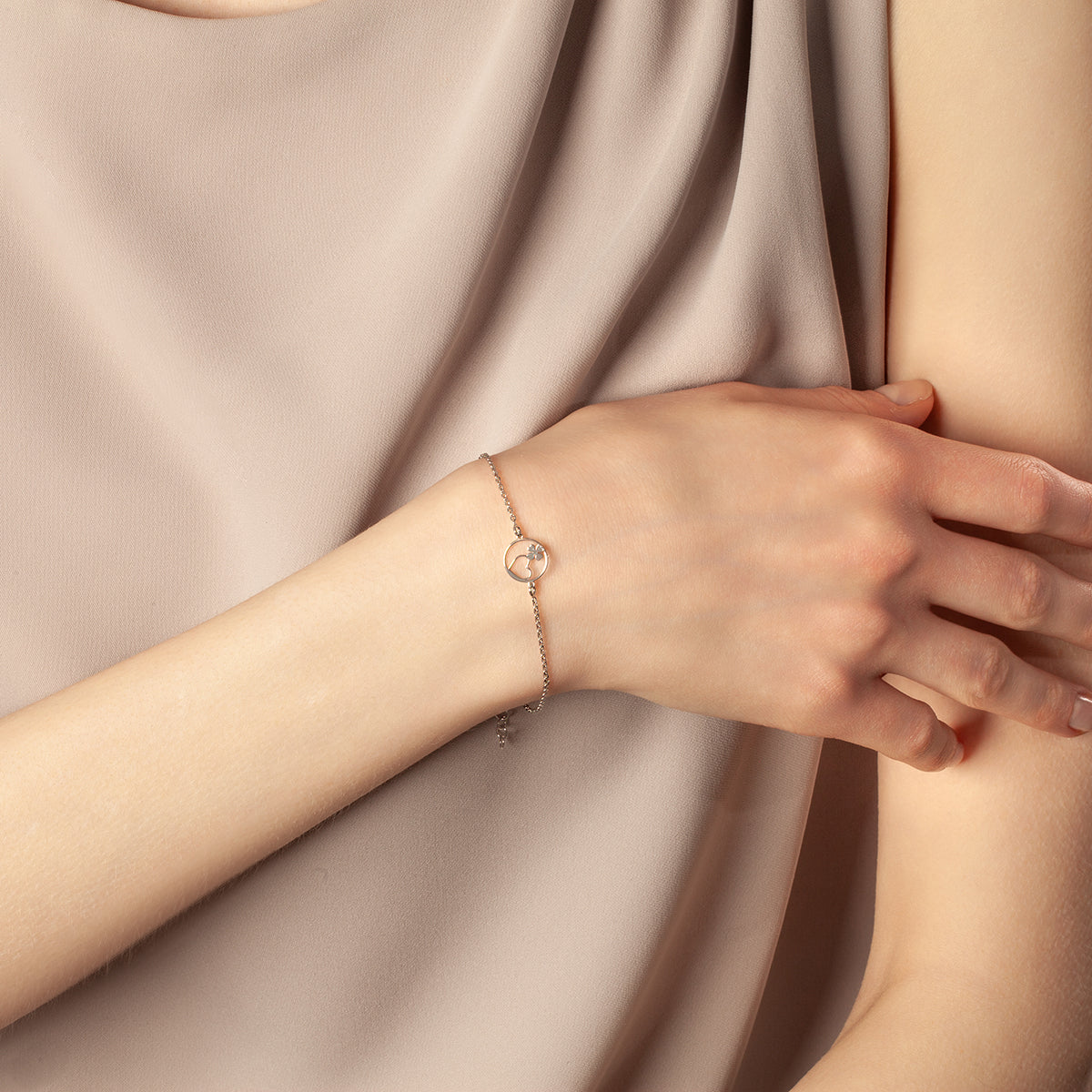 Bransoletka srebrna - serce