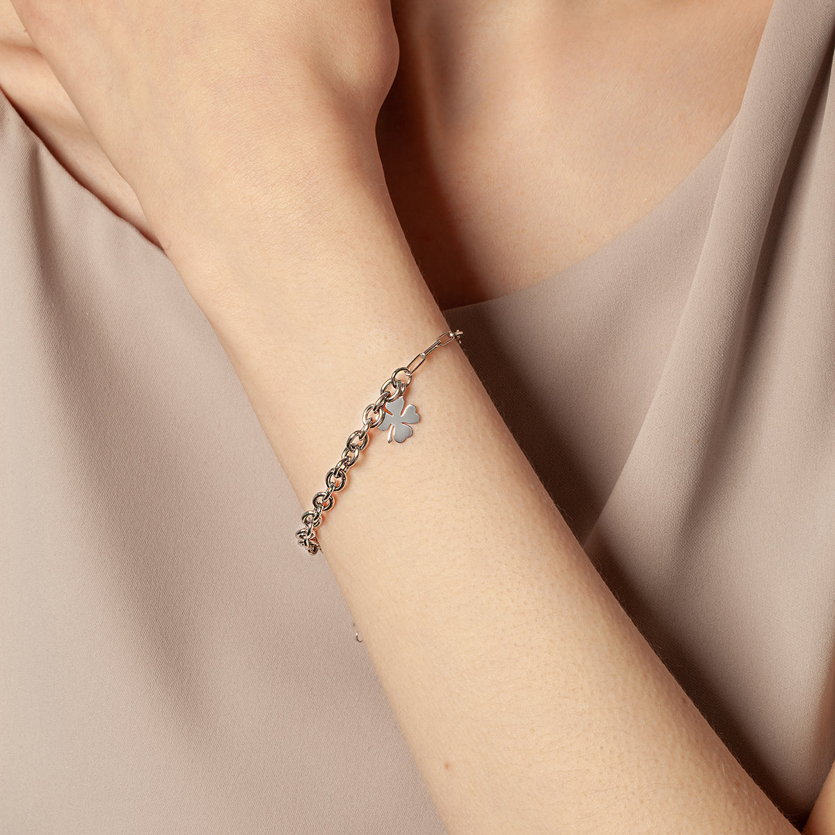 Bransoletka srebrna - koniczyna