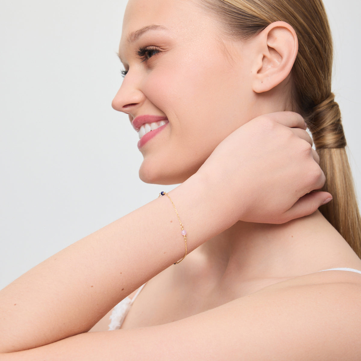 Bransoletka srebrna pozłacana z lepidolitem i lapisem lazuli