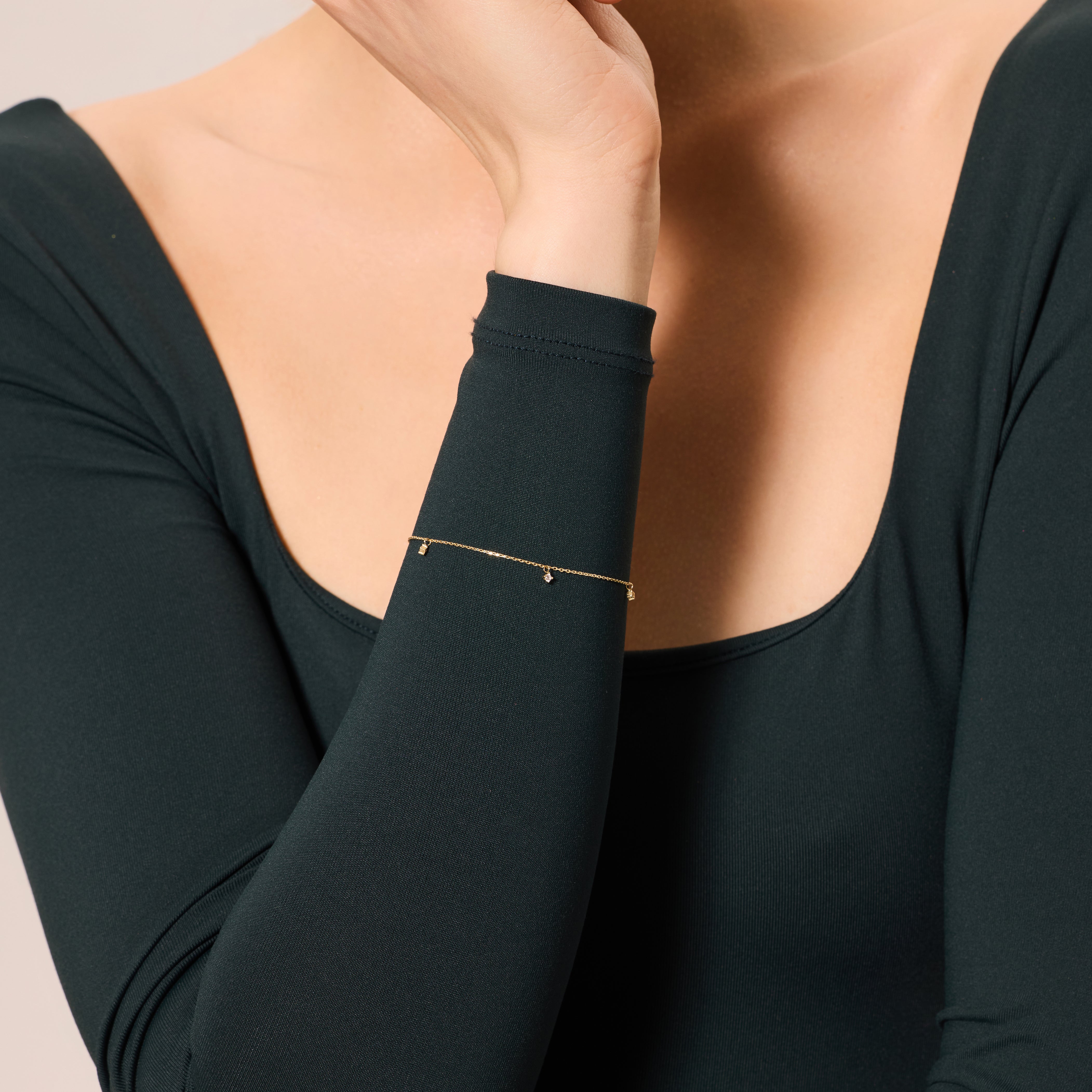 Bransoletka złota z cyrkoniami