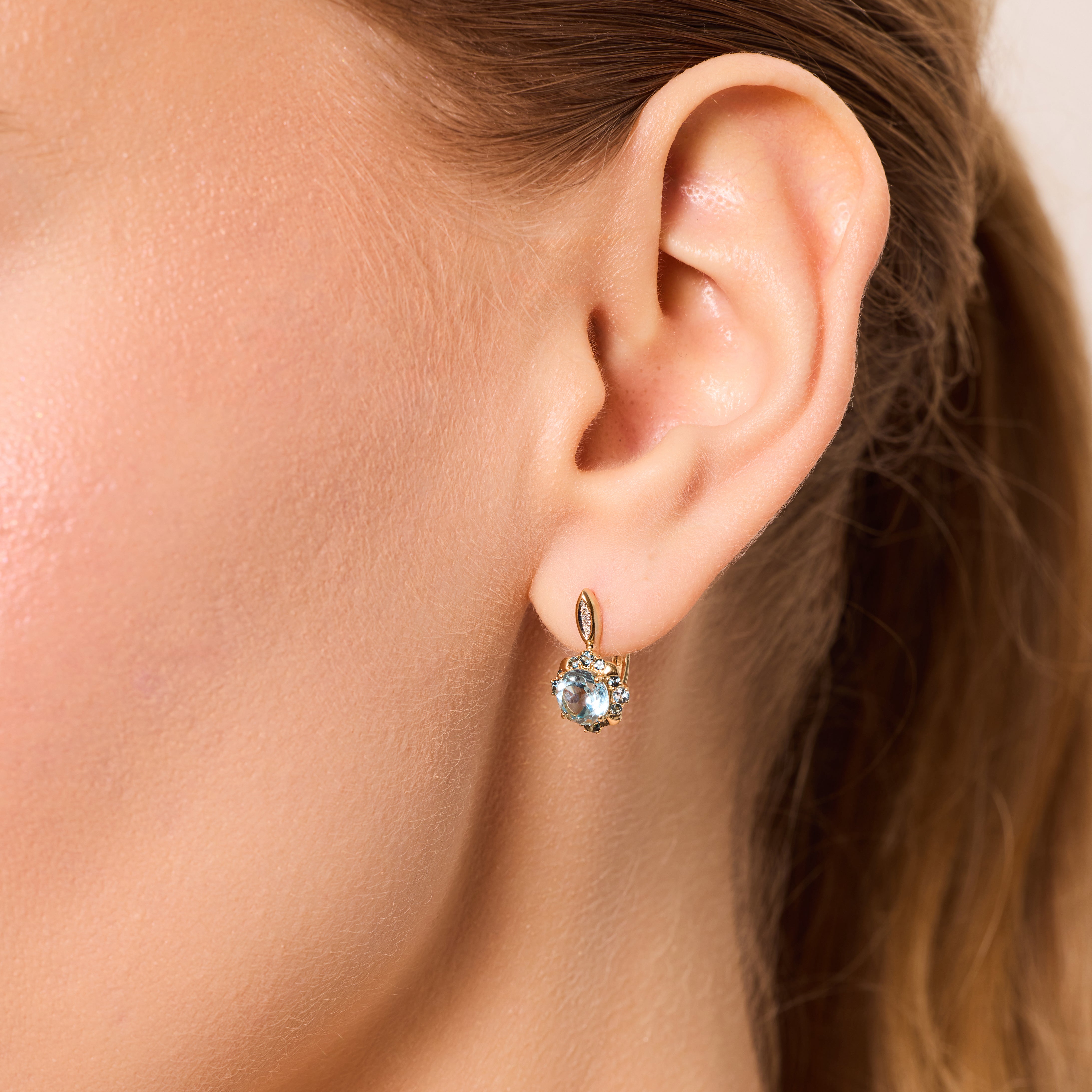 Kolczyki złote z topazami i diamentami