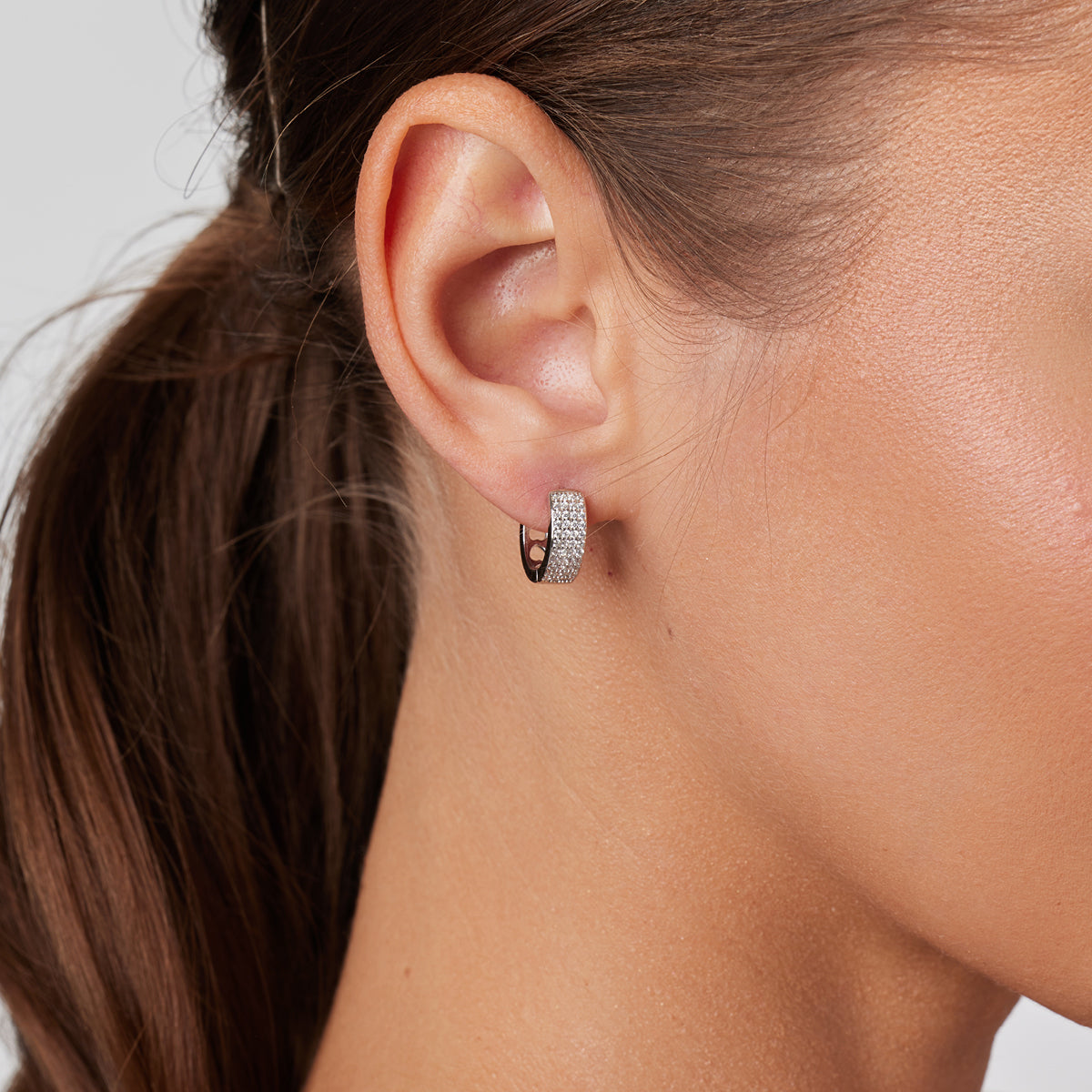 Kolczyki srebrne z cyrkoniami - koła - Verona