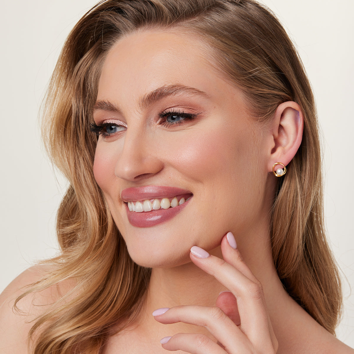 Kolczyki srebrne pozłacane z perłami - koła - Verona