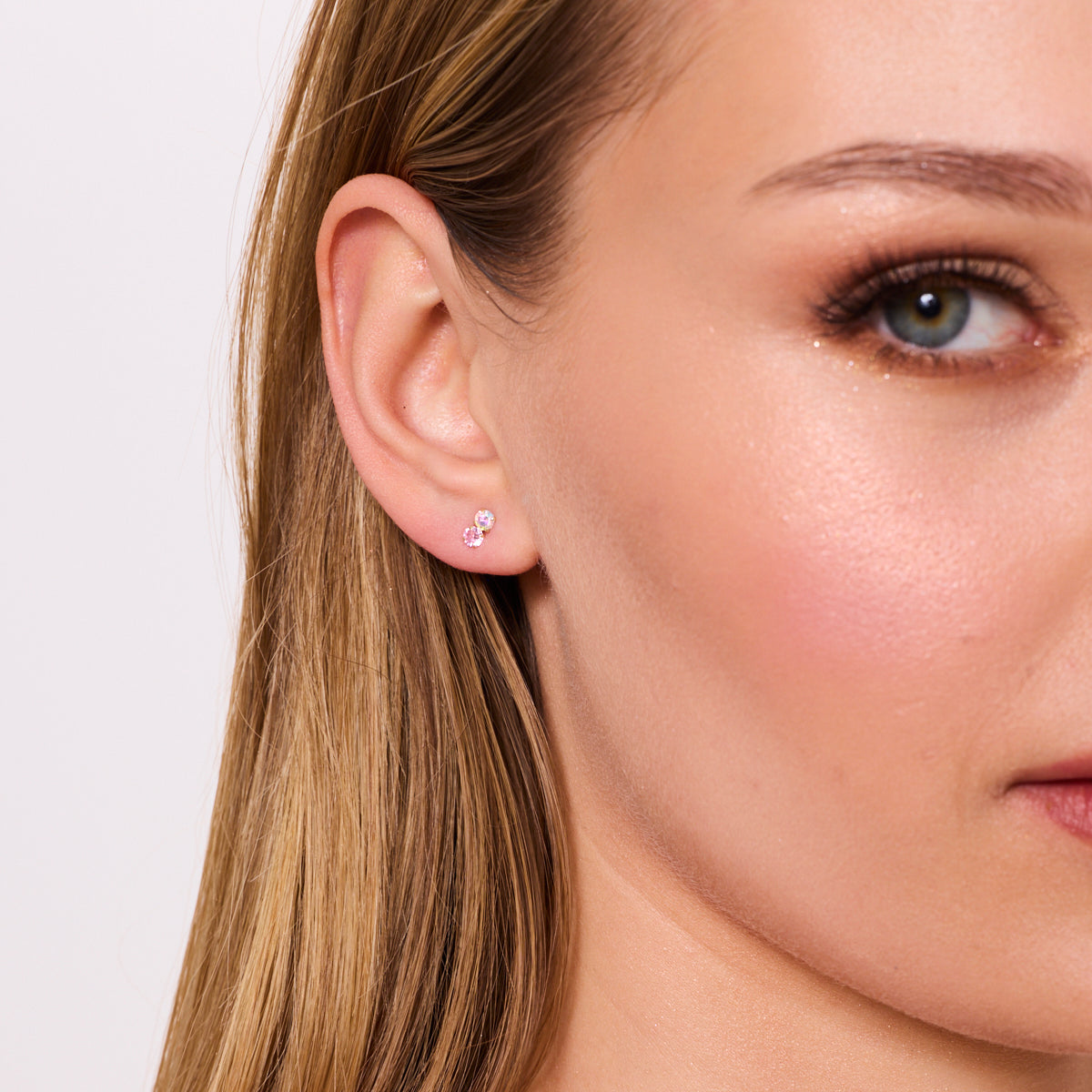 Kolczyki złote z kolorowymi cyrkoniami