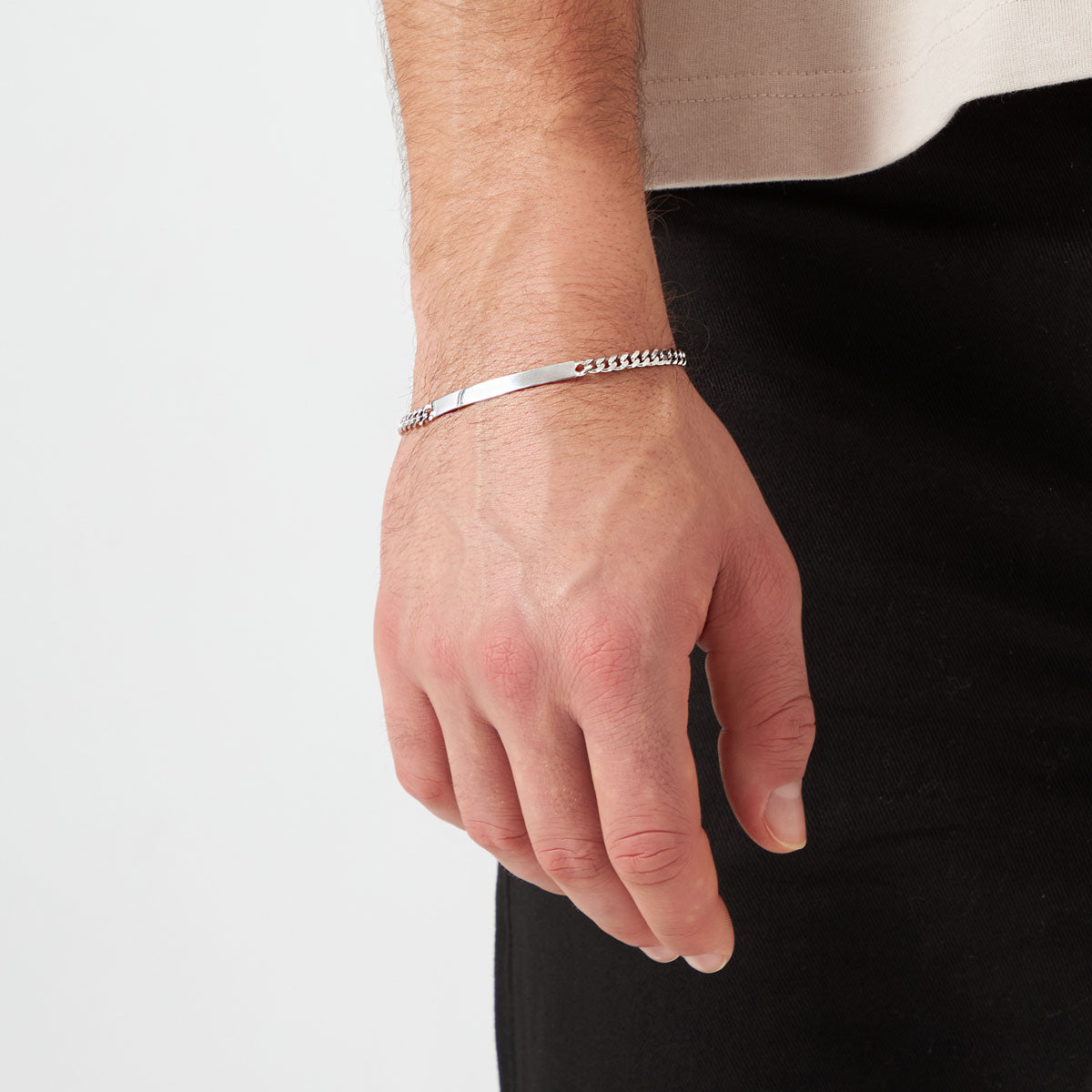 Łańcuszek srebrny z blaszką