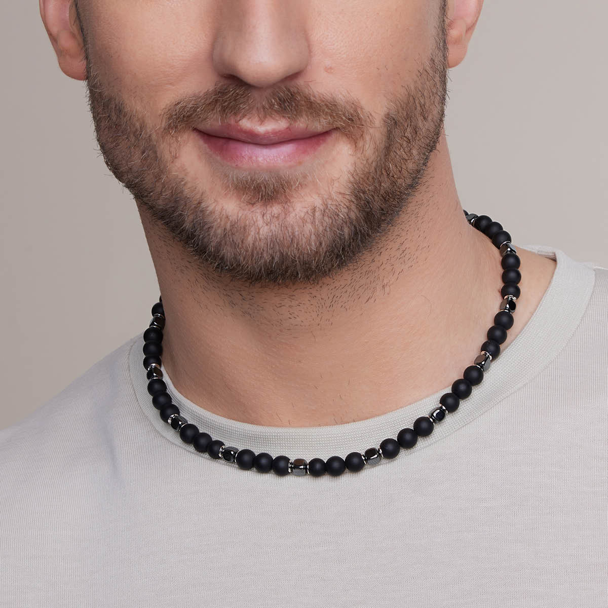 Naszyjnik srebrny z onyksem i hematytem - kulki - Grafito