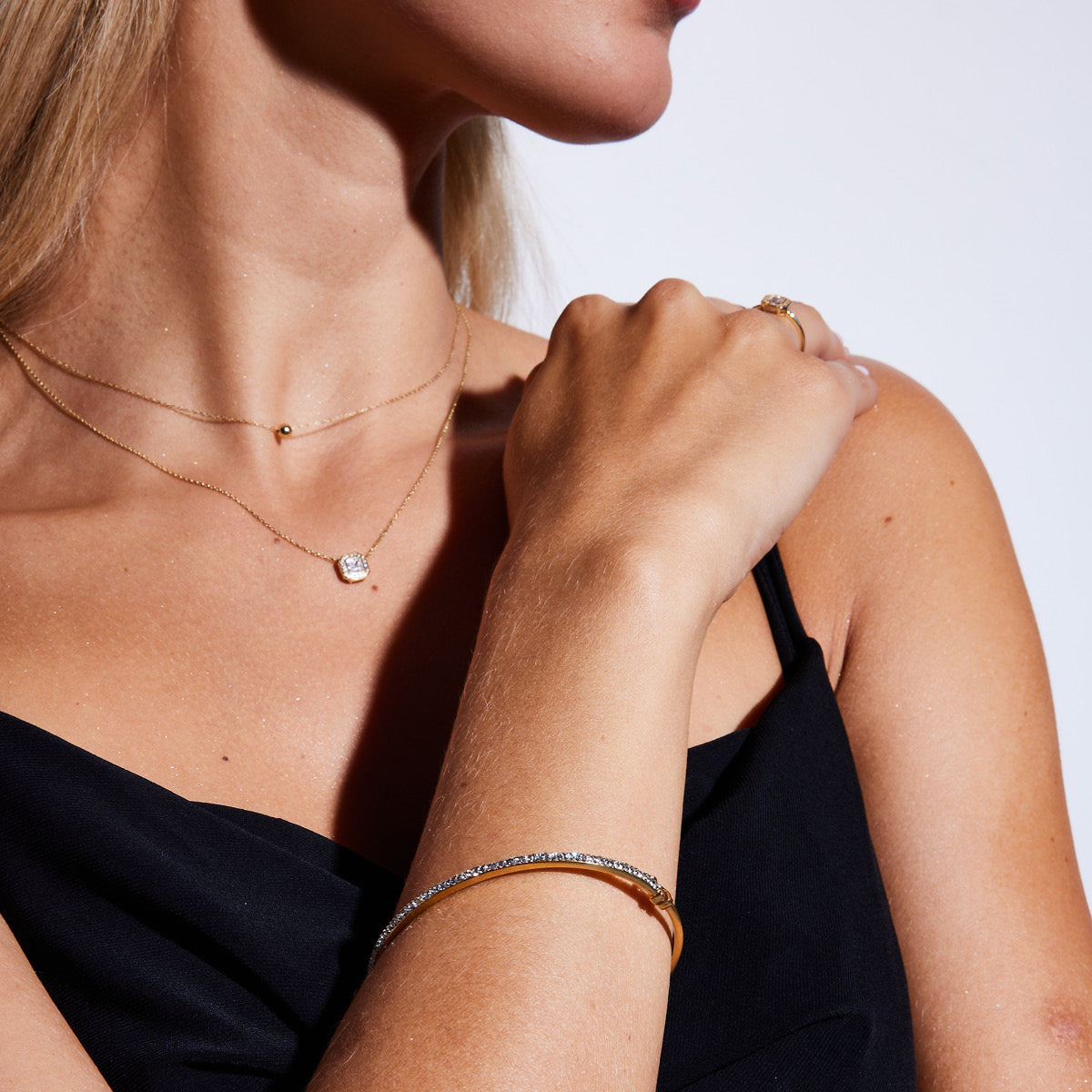 Naszyjnik złoty z cyrkoniami