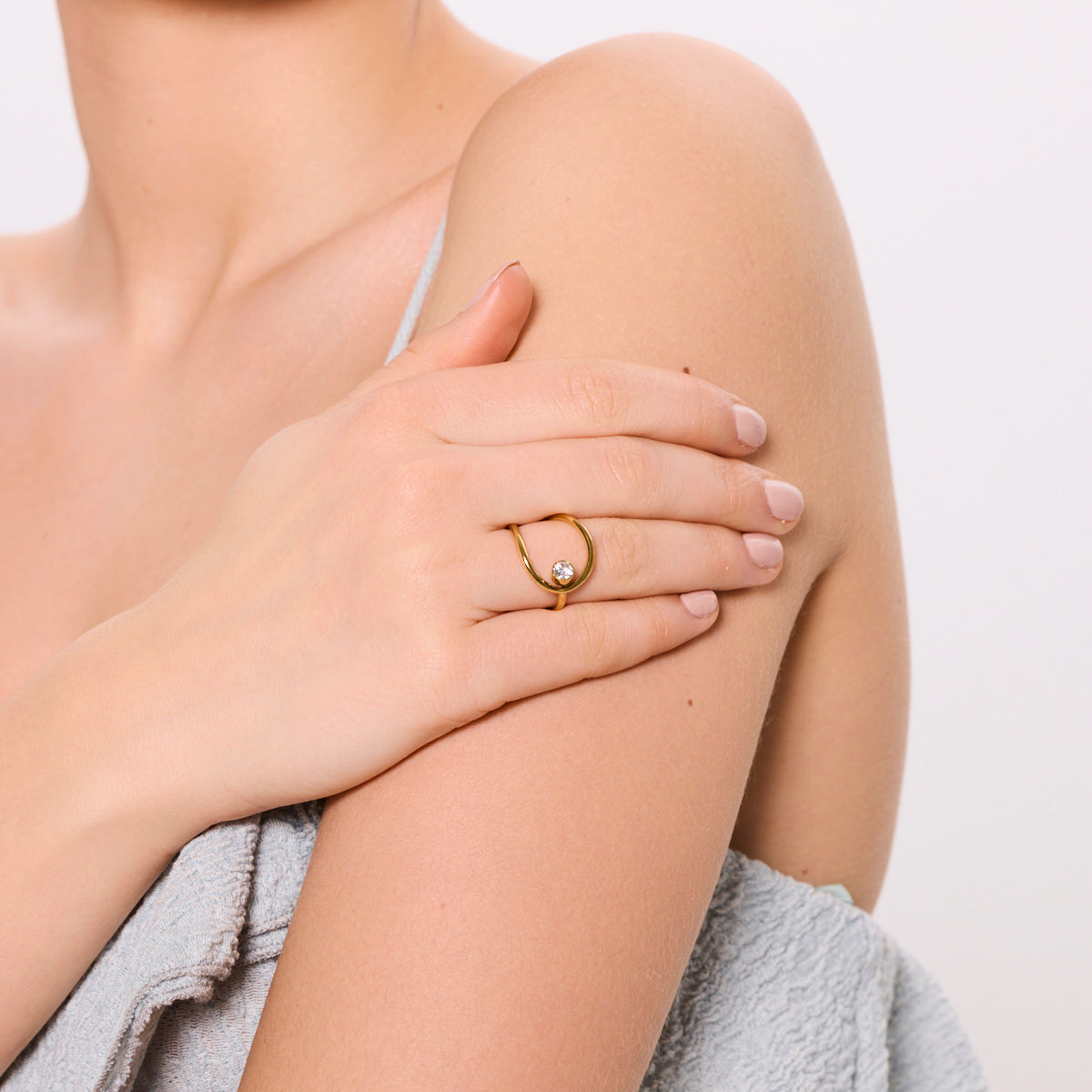 Pierścionek stalowy z cyrkonią - Moderno