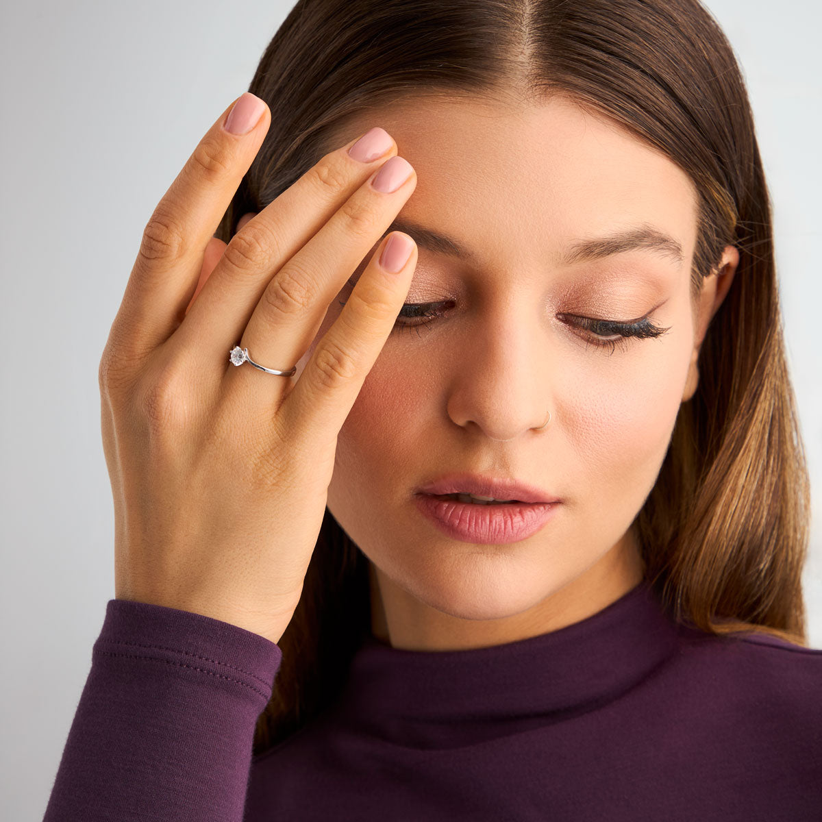 Pierścionek srebrny z cyrkonią