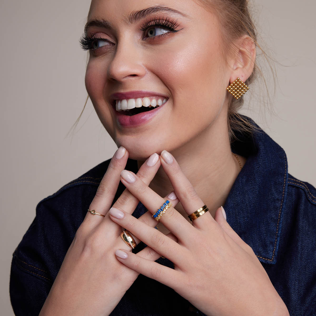 Pierścionek srebrny pozłacany z cyrkoniami - Colore