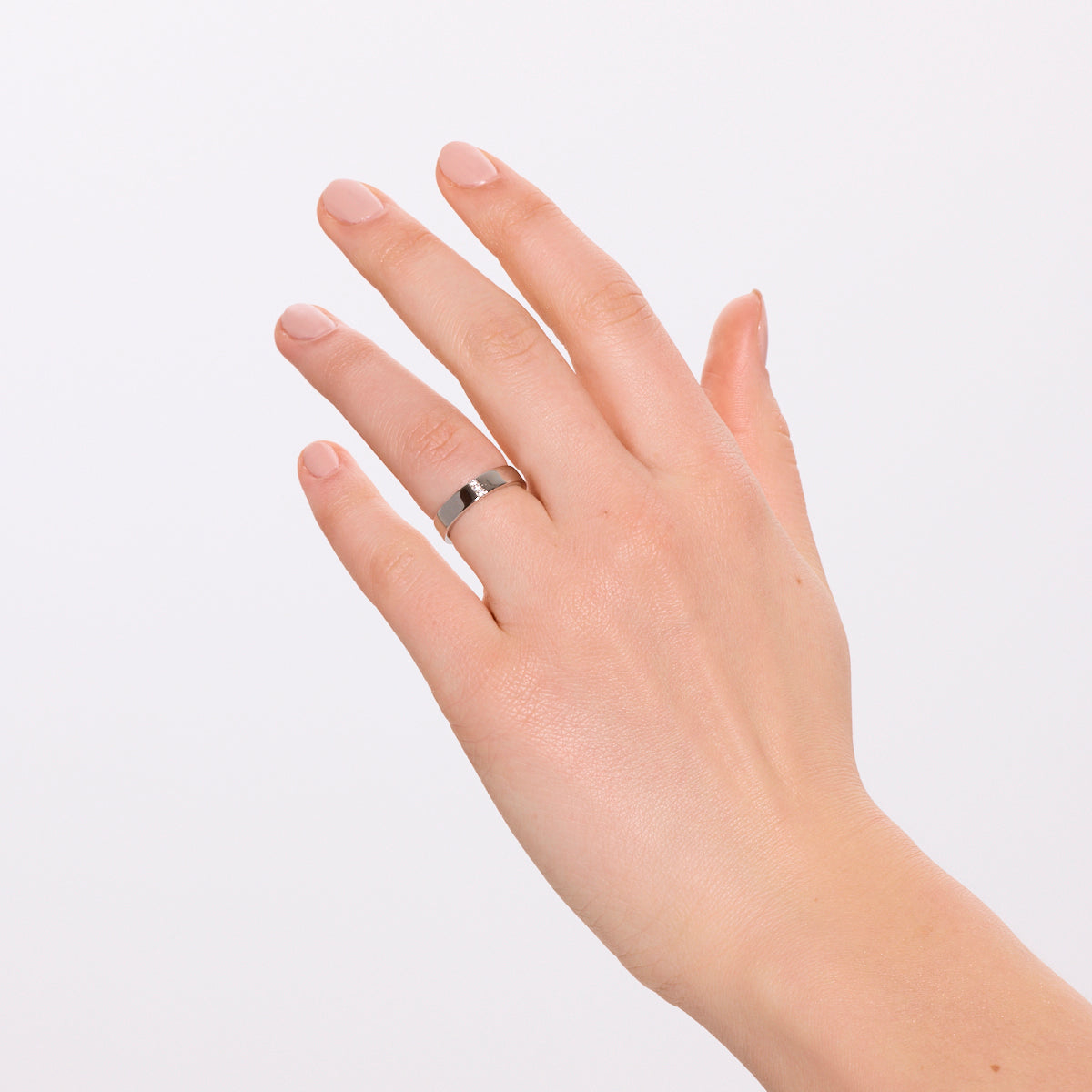 Pierścionek srebrny z cyrkoniami