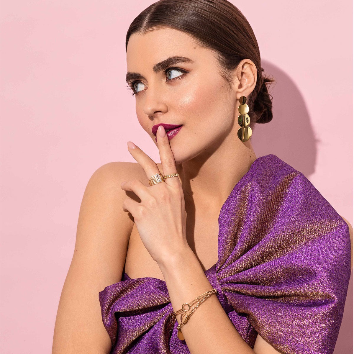 Pierścionek złoty z cyrkoniami