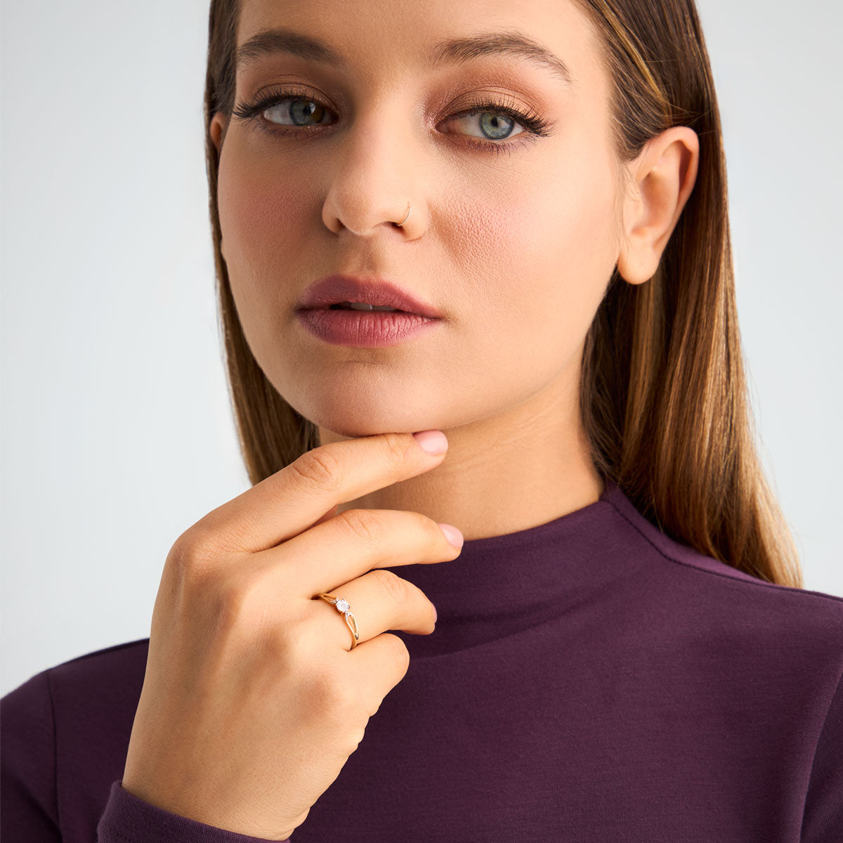 Pierścionek złoty z diamentem - Illusion