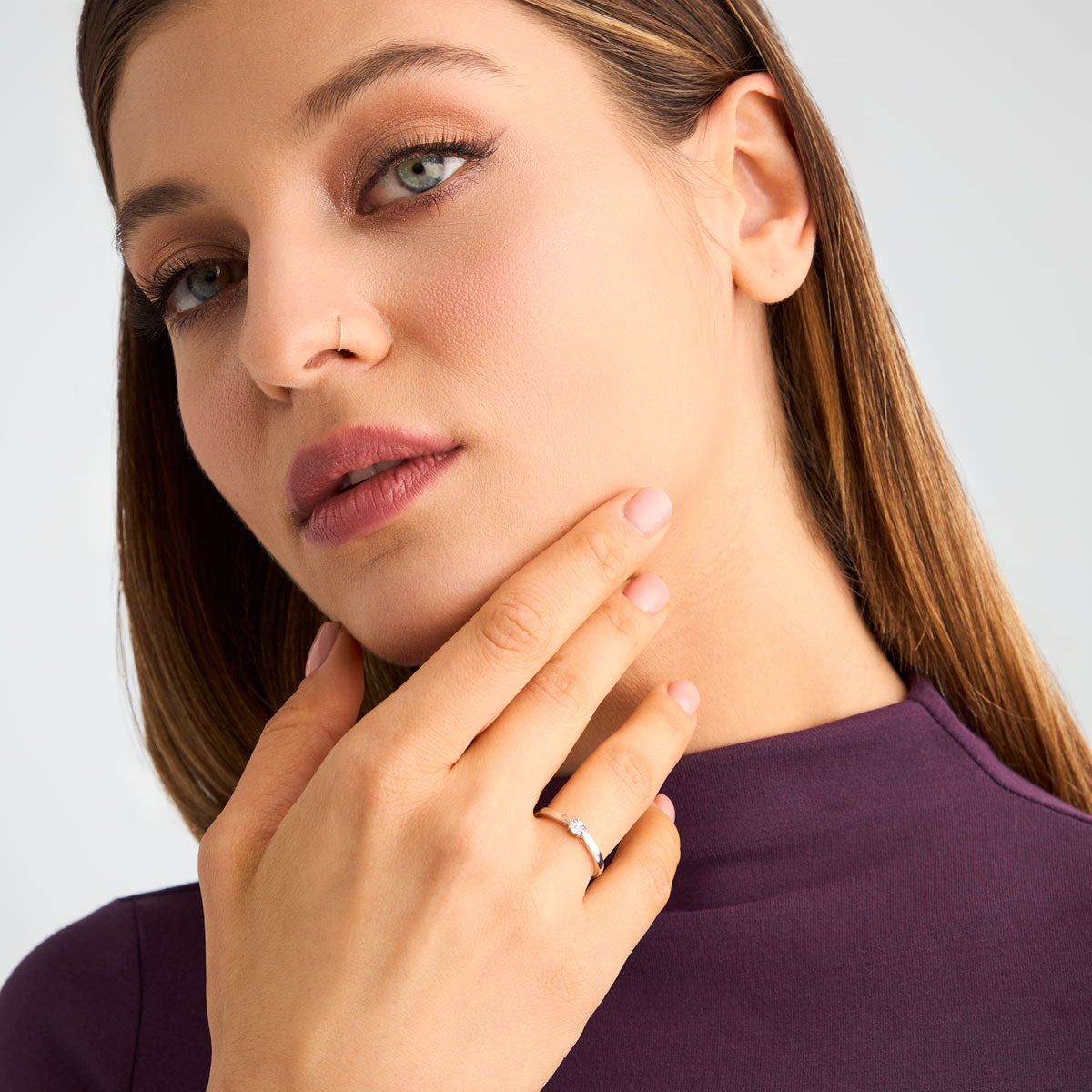 Pierścionek złoty z diamentem