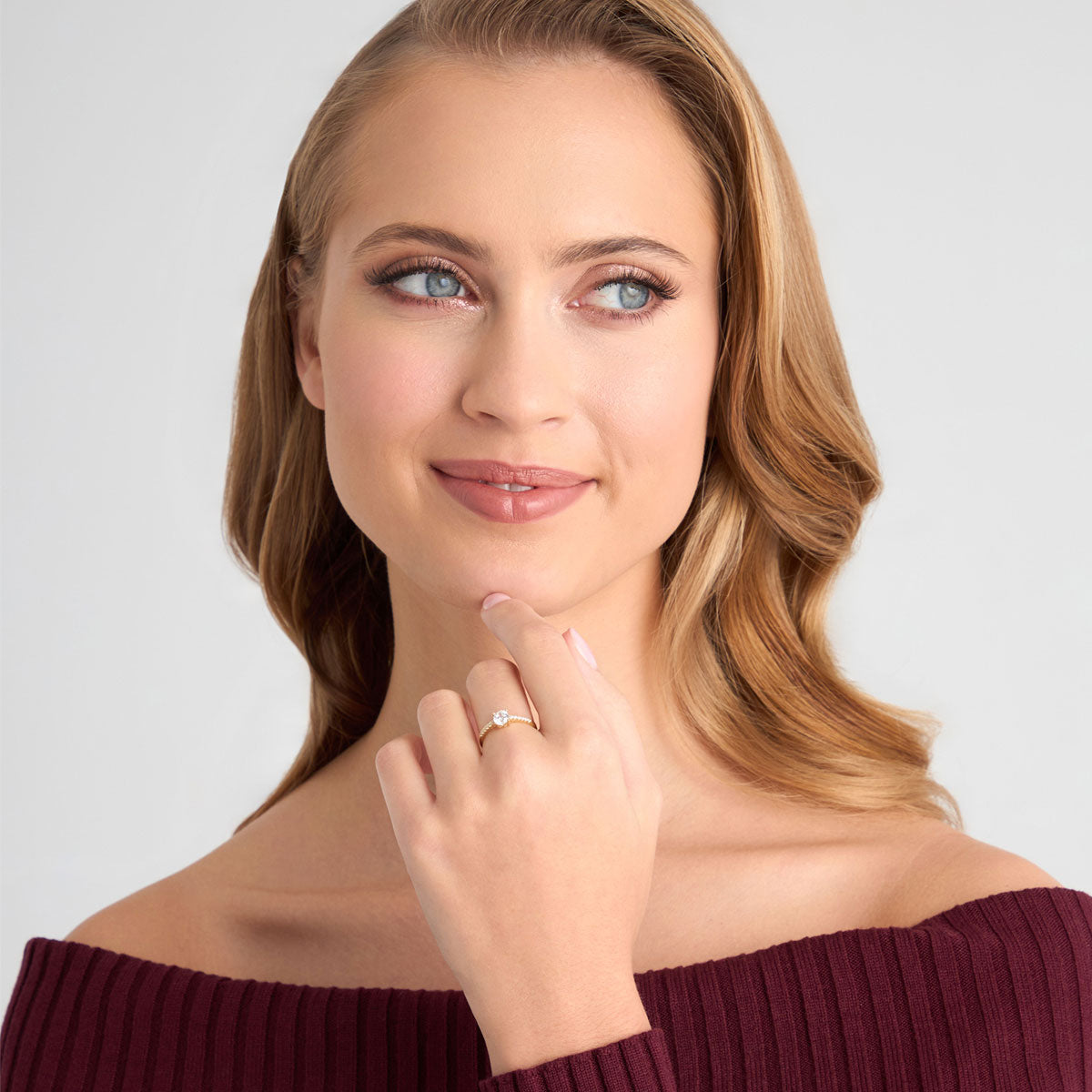 Pierścionek złoty z cyrkoniami