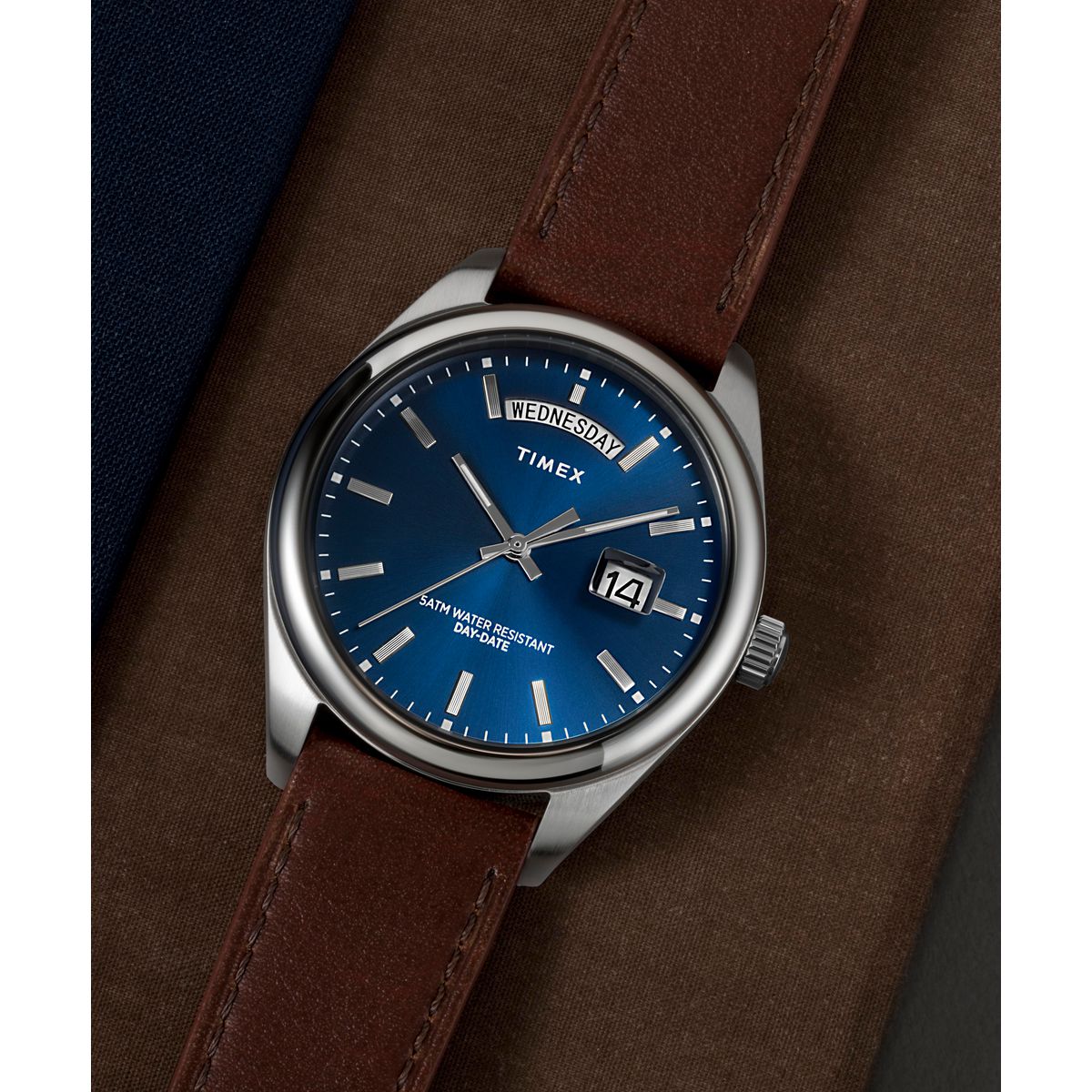 Zegarek na brązowy pasku - Timex Legacy
