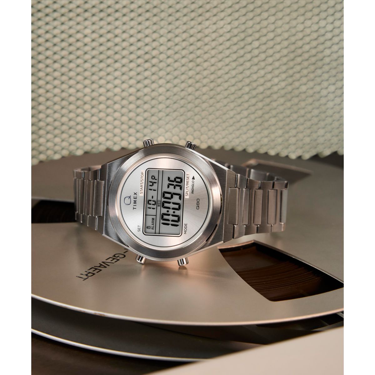 Zegarek na srebrnej bransolecie - Timex Continental