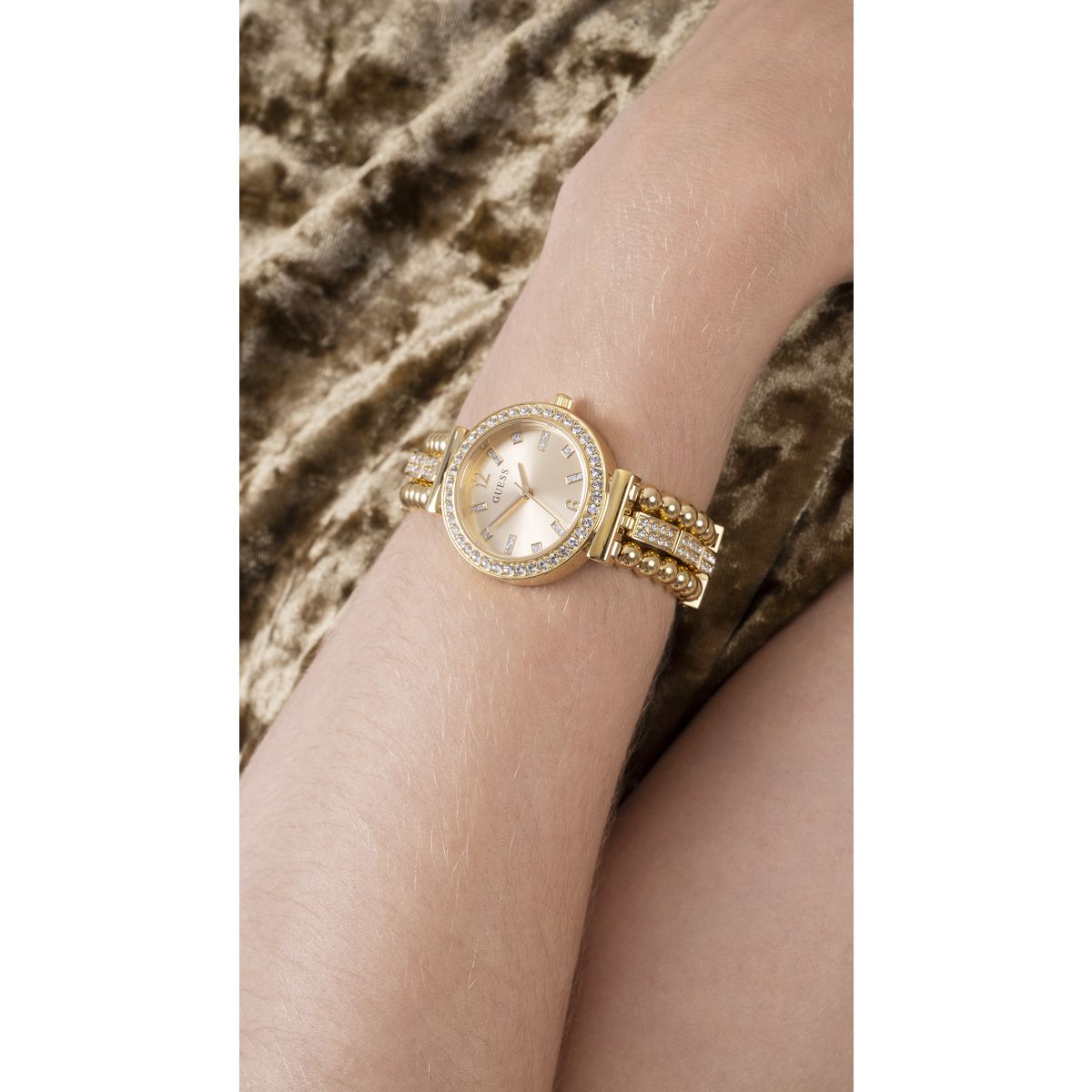 Zegarek na złotej bransolecie - Guess Gala