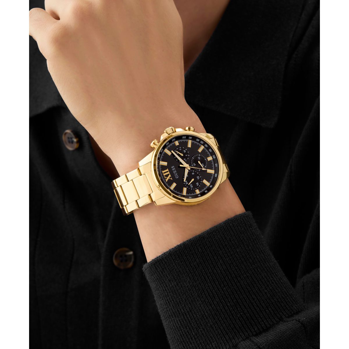 Zegarek na złotej bransolecie - Guess Walker