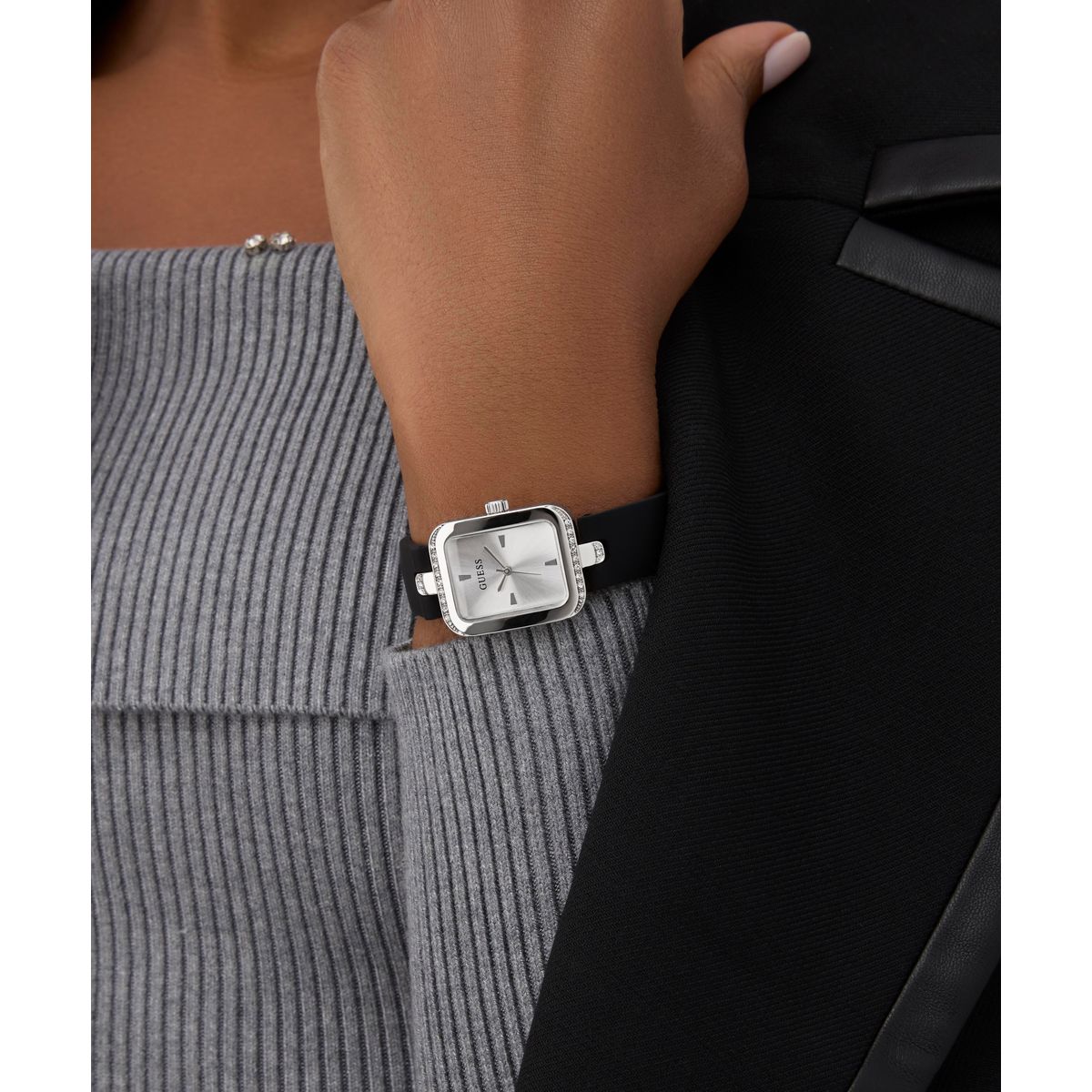 Zegarek na czarnym pasku - Guess Continental