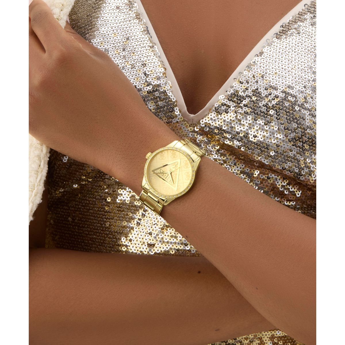 Zegarek na złotej bransolecie - Guess Roxy