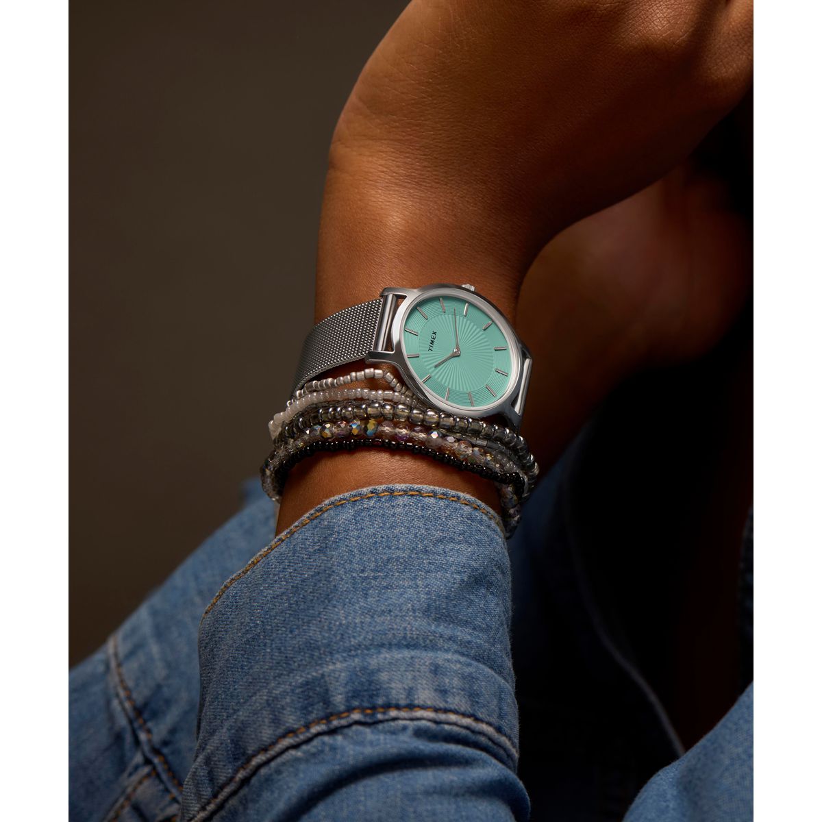 Zegarek na srebrnej bransolecie - Timex Transcend