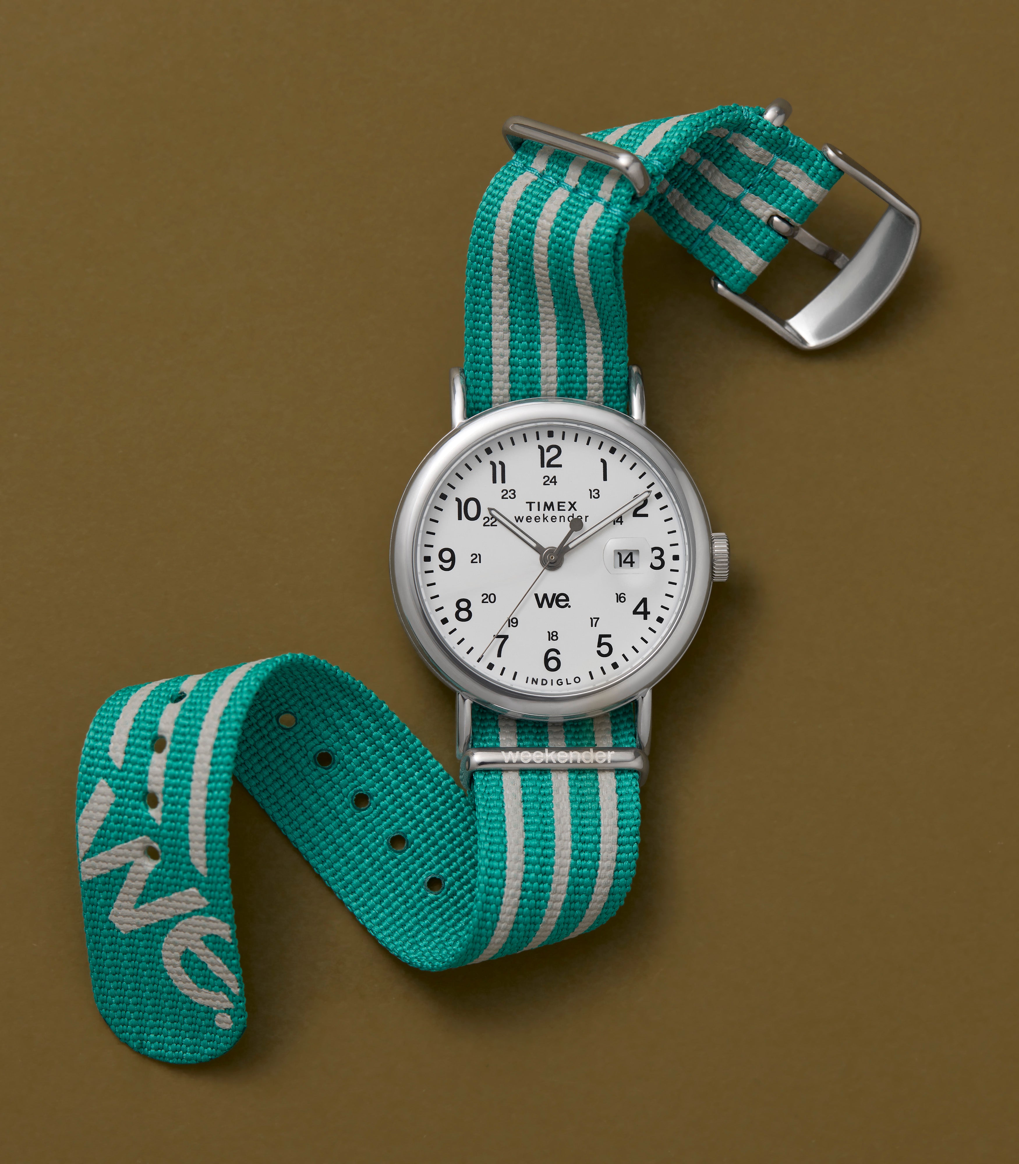 Zegarek na zielonym pasku - Timex Weekender Main Line