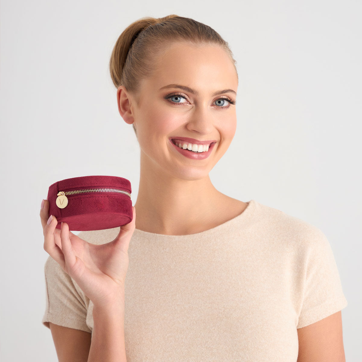 Szkatułka na biżuterię aksamitna - bordowa