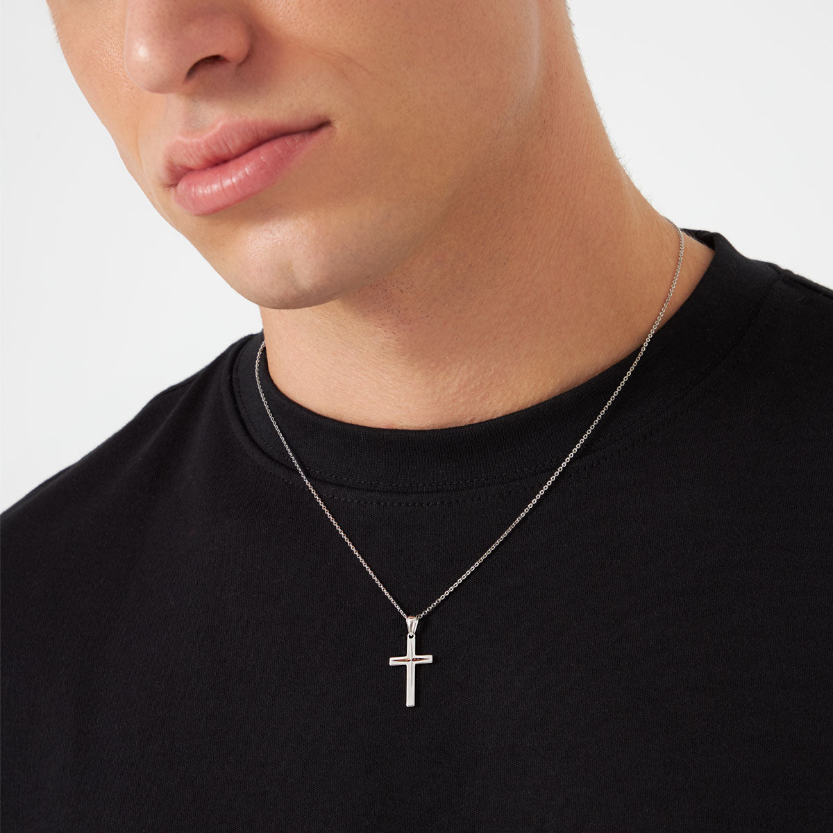 Zawieszka srebrna - krzyżyk