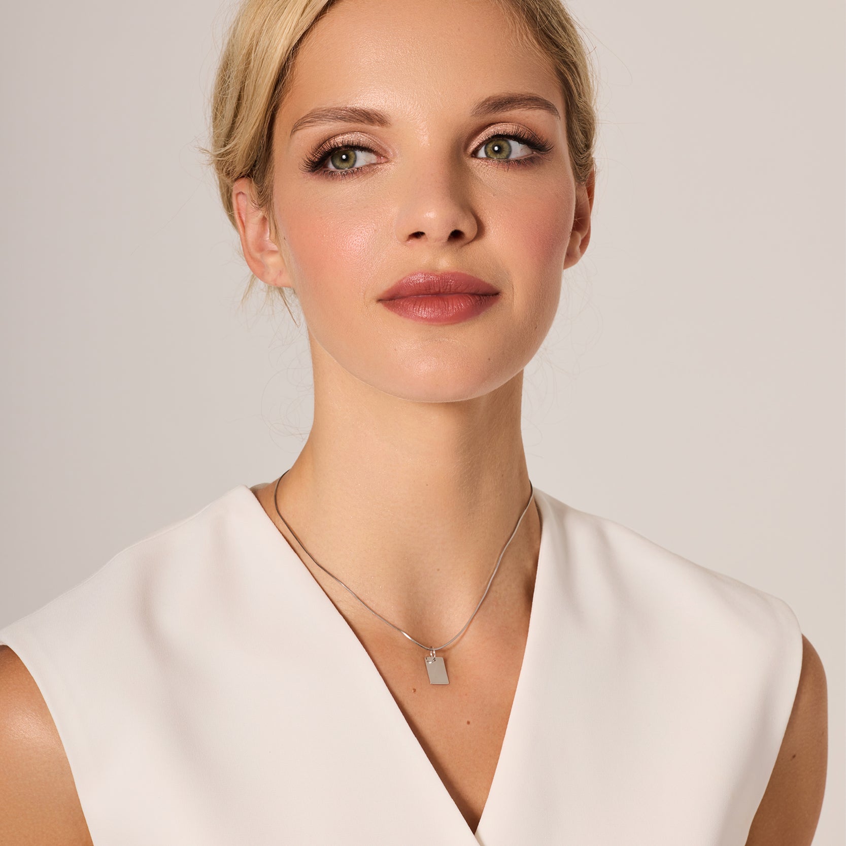 Zawieszka srebrna - prostokąt