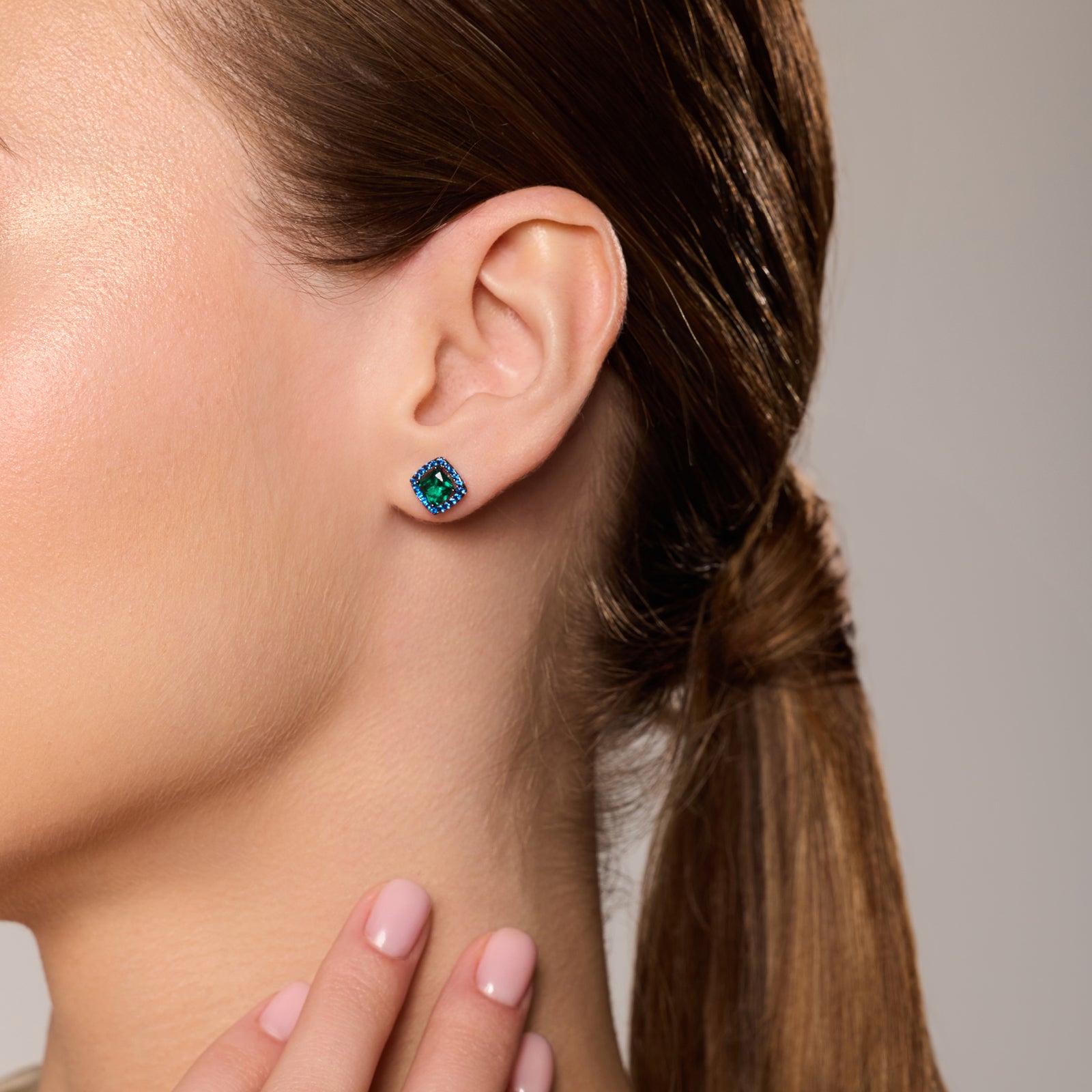 Komplet biżuterii srebrnej z kolorowymi cyrkoniami