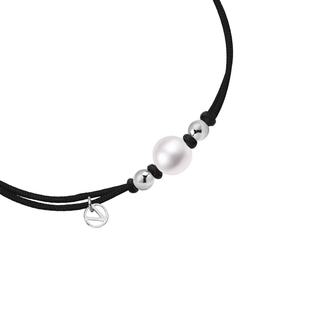 Bransoletka srebrna na sznurku z perłą
