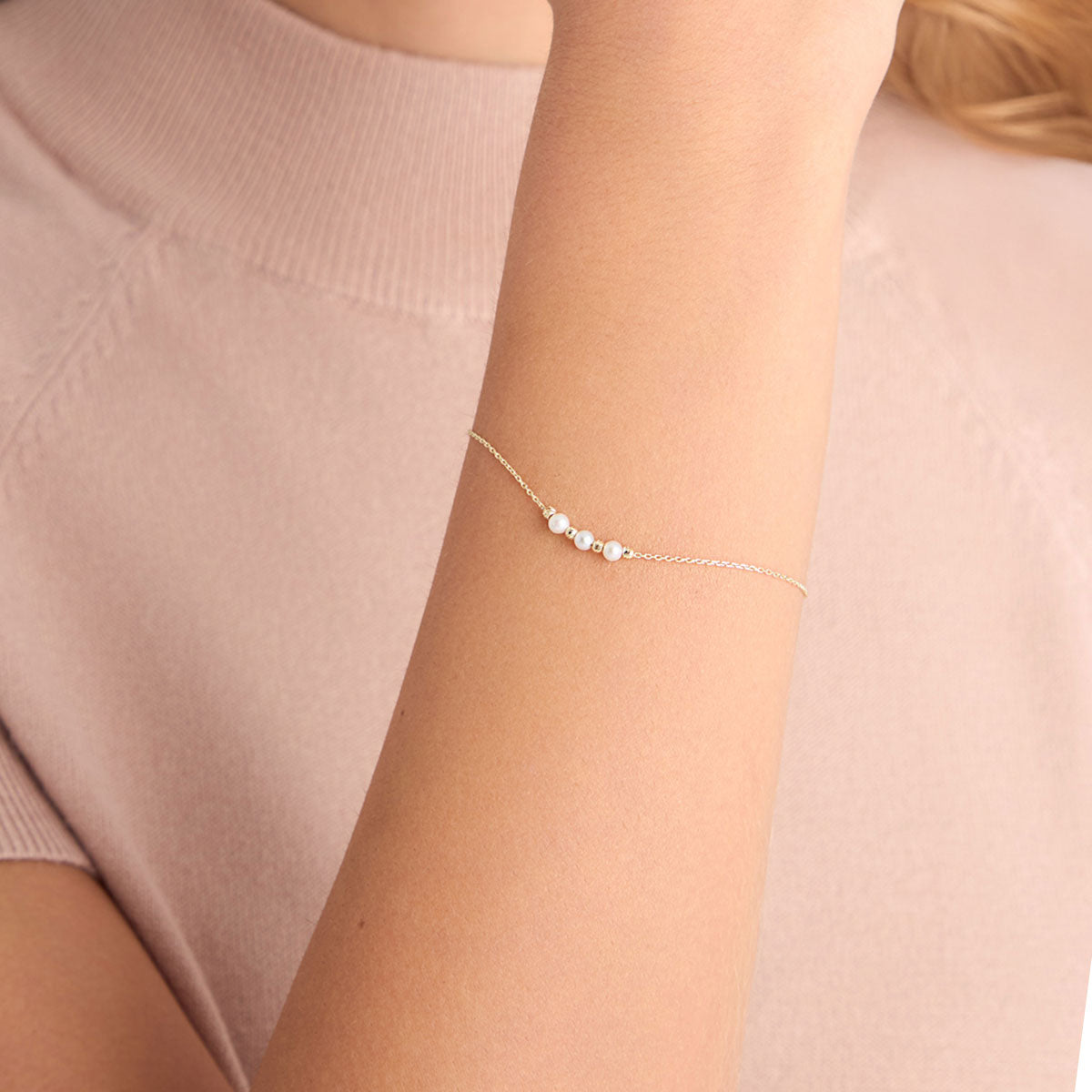 Bransoletka złota z perłami - kulki