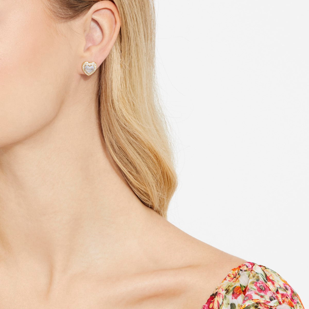 Kolczyki stalowe - serca - Guess Amami