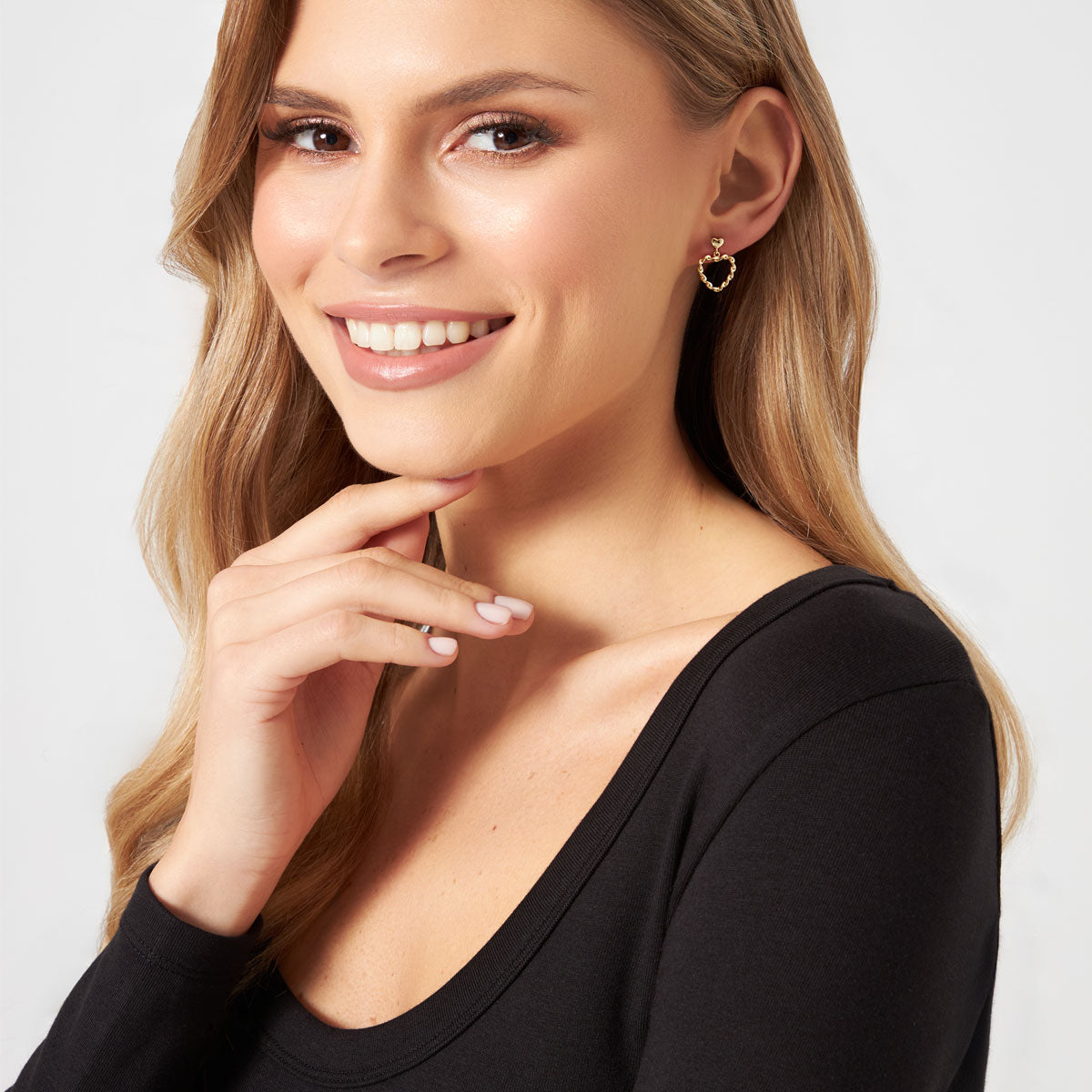 Kolczyki srebrne pozłacane wiszące - serca - Verona