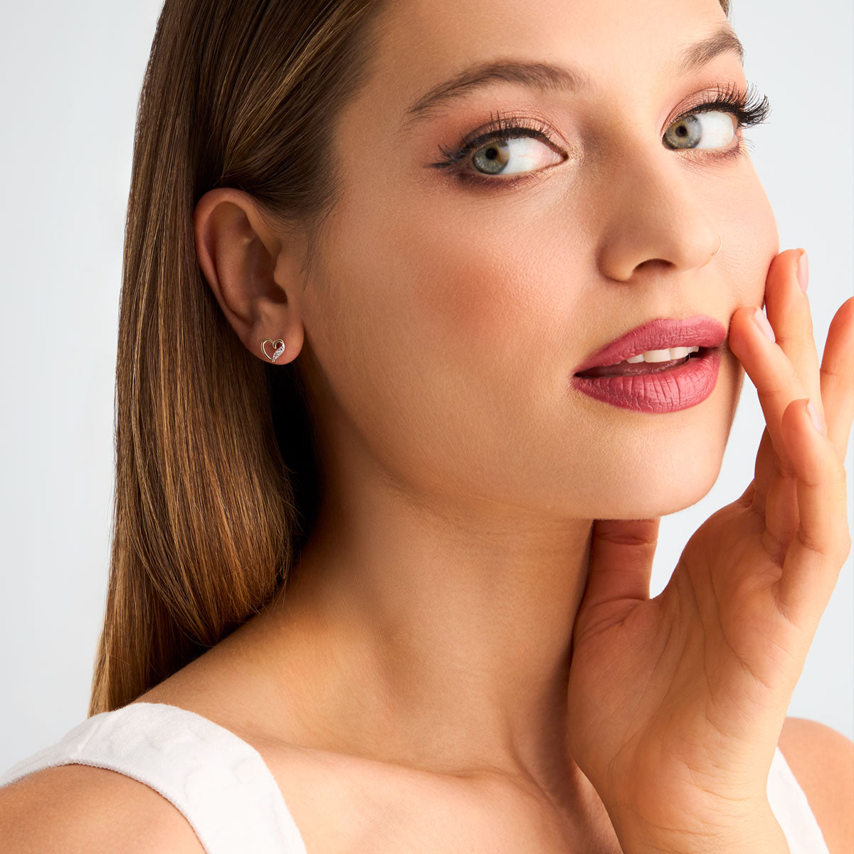 Kolczyki złote z diamentami - serca - Verona