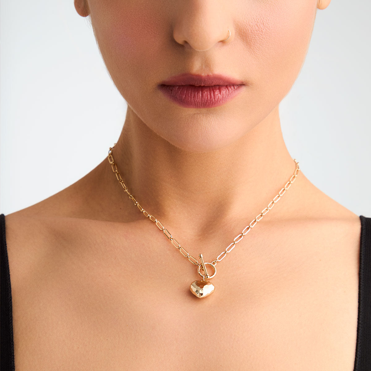 Naszyjnik z mosiądzu pozłacanego - serce - Moderno