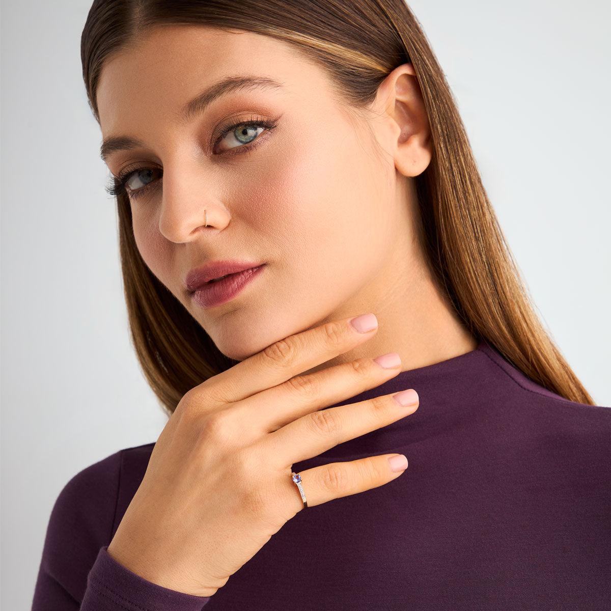 Pierścionek złoty z tanzanitem i diamentami