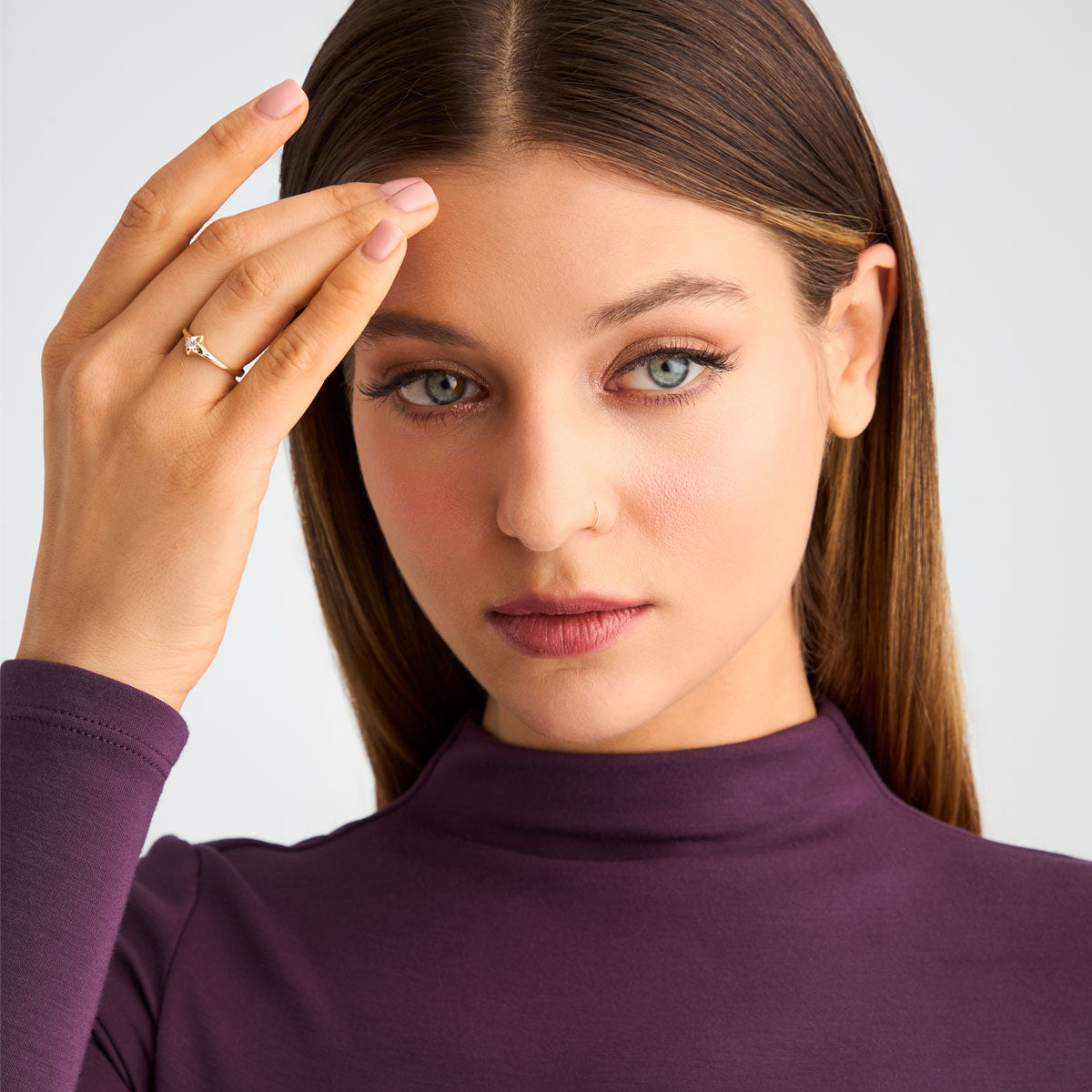 Pierścionek złoty z diamentem