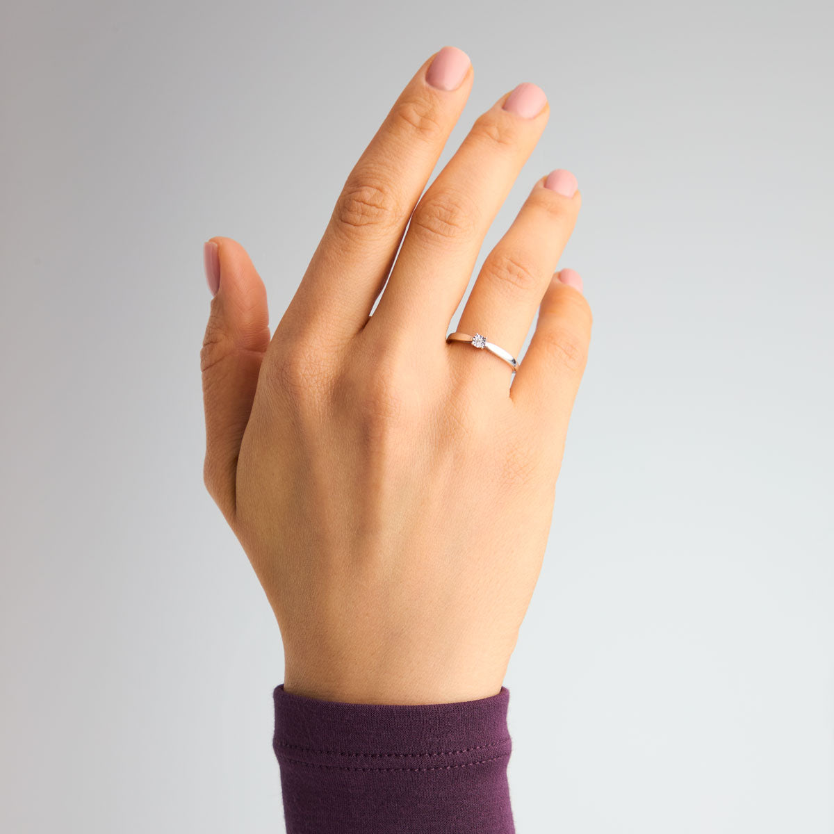 Pierścionek złoty z diamentem