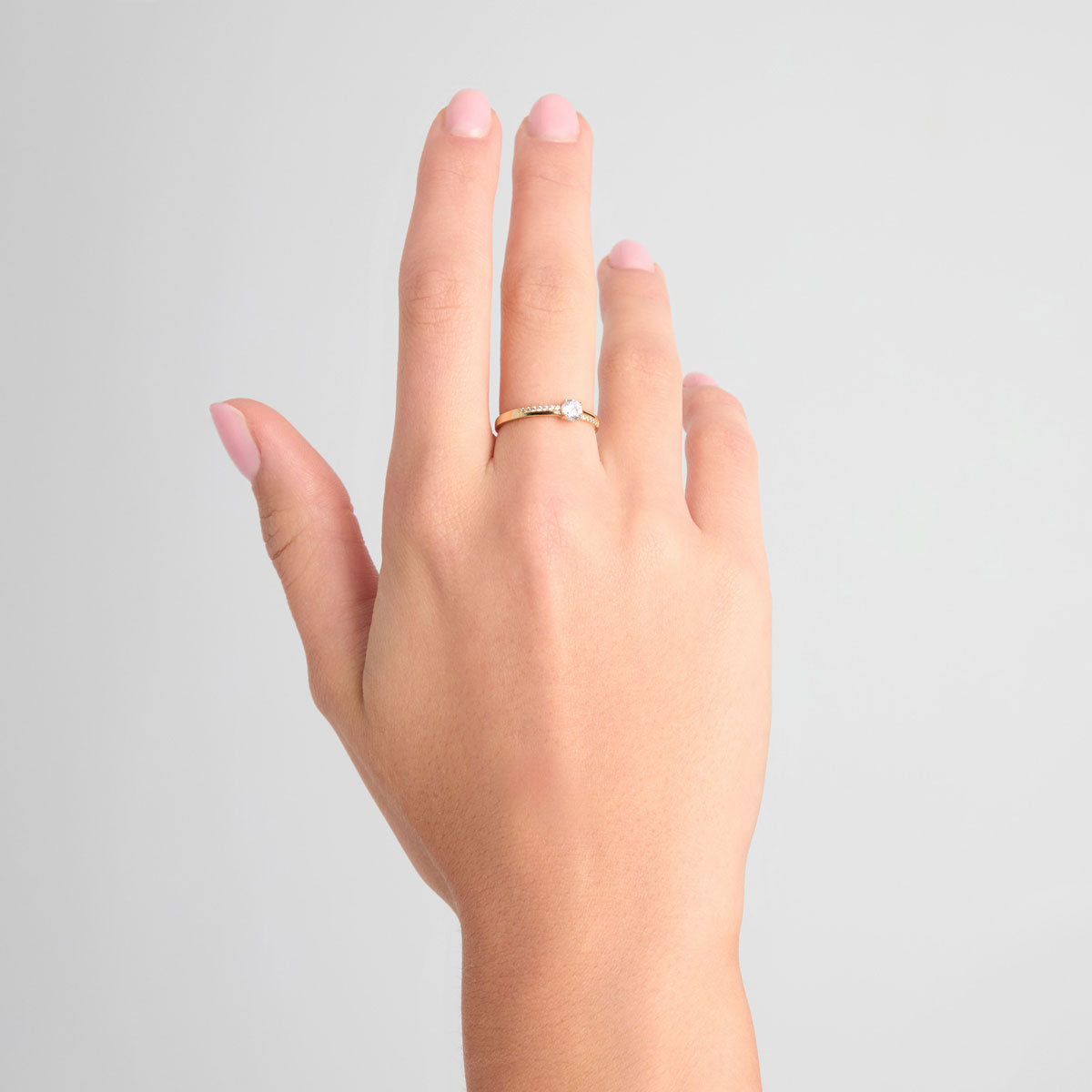 Pierścionek złoty z cyrkoniami