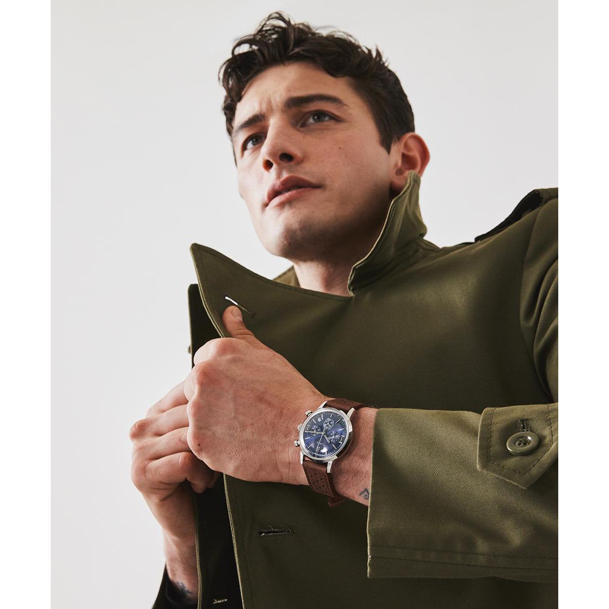 Zegarek na brązowym pasku - Timex Marlin