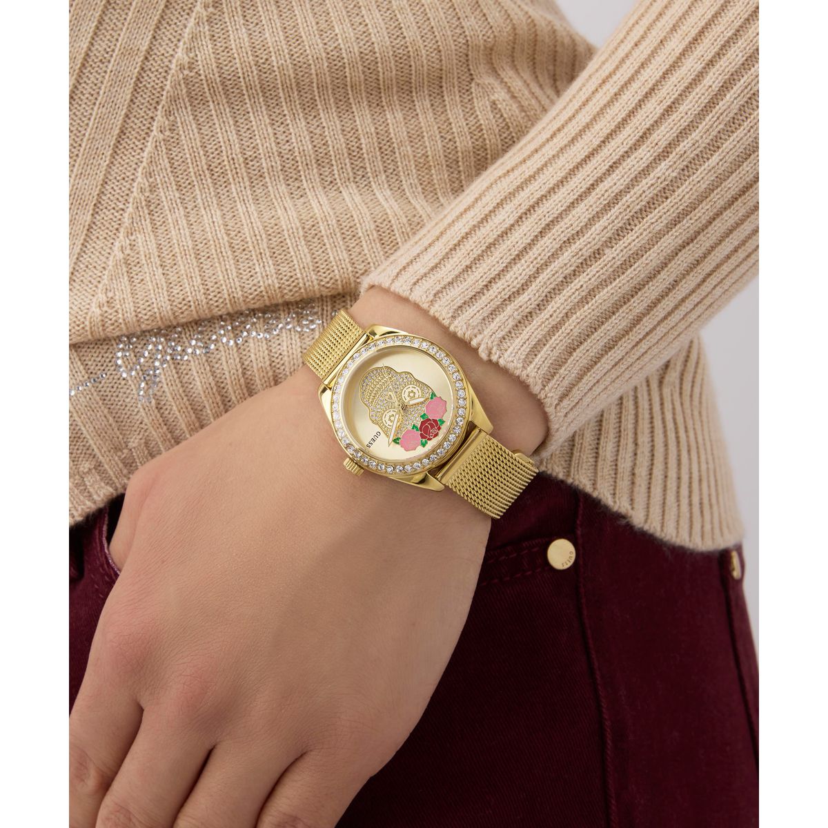 Zegarek na złotej bransolecie - Guess Cavalerta