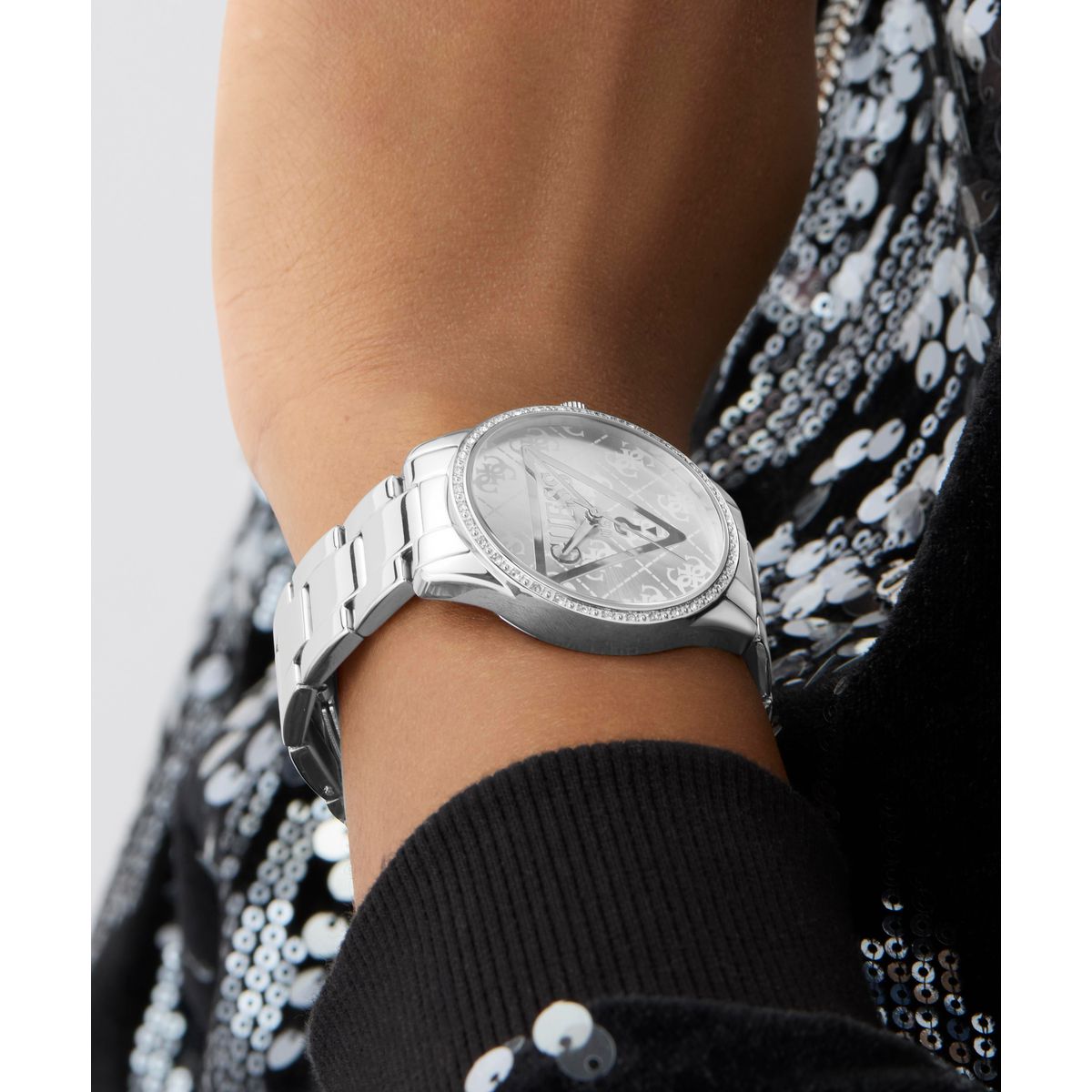 Zegarek na srebrnej bransolecie - Guess Roxy